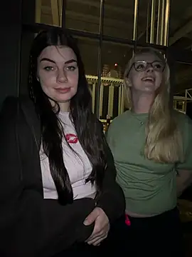 EllyNora Webcam-Show