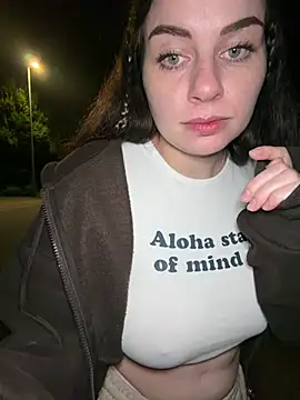 Show de EllyNora na webcam