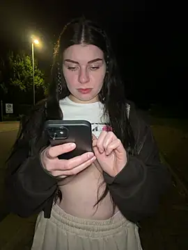 EllyNora Pertunjukan Webcam