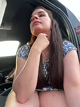EllyNora Chat XXX live