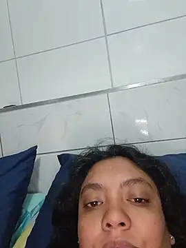 צ'אט XXX בשידור חי של 2Juicy_pussy