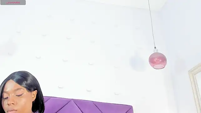 IvyJoness Live XXX-Chat