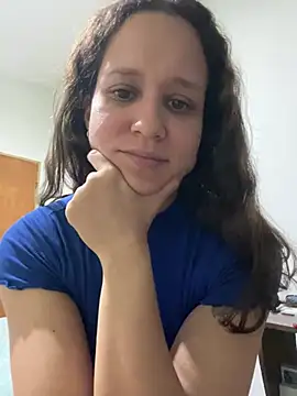 צ'אט XXX בשידור חי של hotcookie28