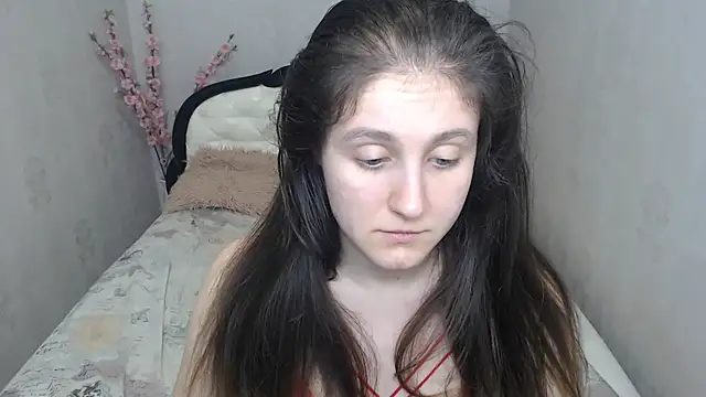 Holliy_Cooper Chat XXX in diretta