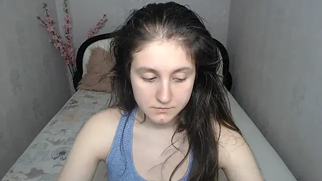 Holliy_Cooper লাইভ XXX চ্যাট