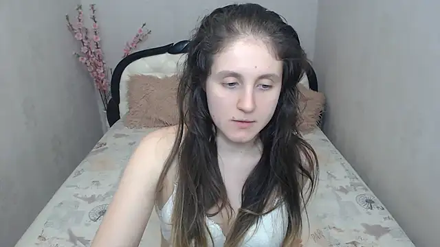 Holliy_Cooper Chat XXX in diretta