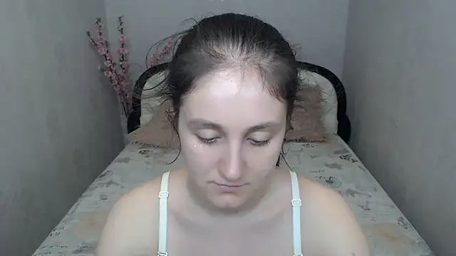 Holliy_Cooper Live XXX-Chat