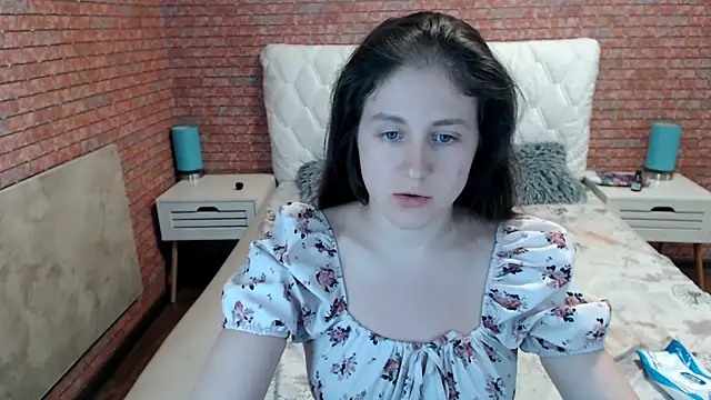 Chat XXX en directo de Holliy_Cooper