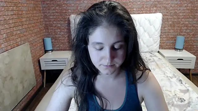 Holliy_Cooper Chat XXX live