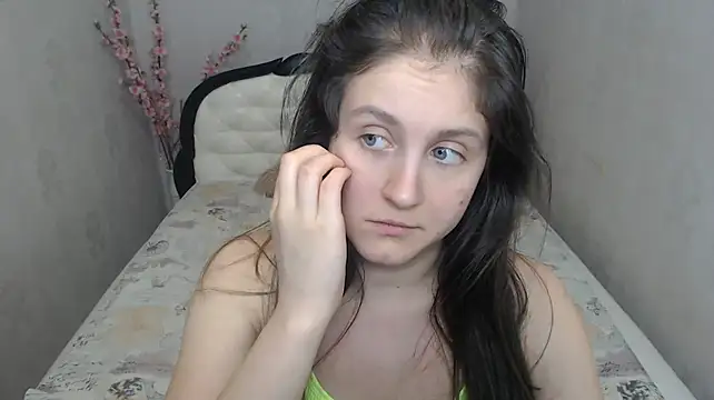 Holliy_Cooper – Naživo XXX chat