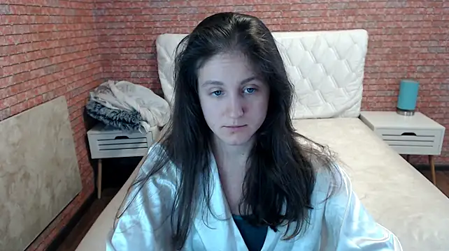 Holliy_Cooper live XXX chat