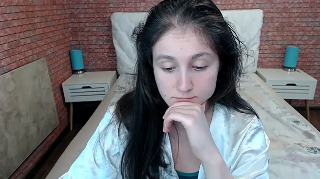 Chat XXX ao vivo de Holliy_Cooper