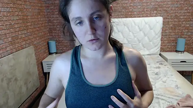 Chat +18 de Holliy_Cooper ao vivo