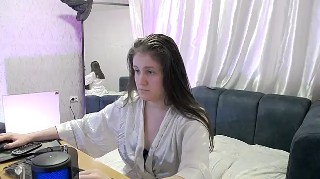 Živý XXX chat Holliy_Cooper