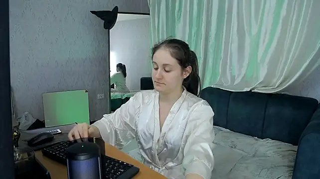 Czat XXX na żywo – Holliy_Cooper
