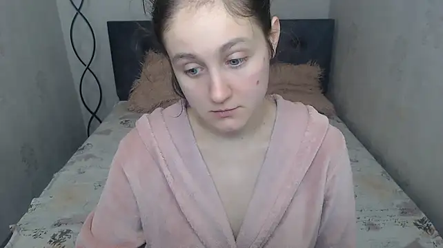 Holliy_Cooper live XXX chat