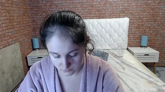 Holliy_Cooper Live XXX-Chat