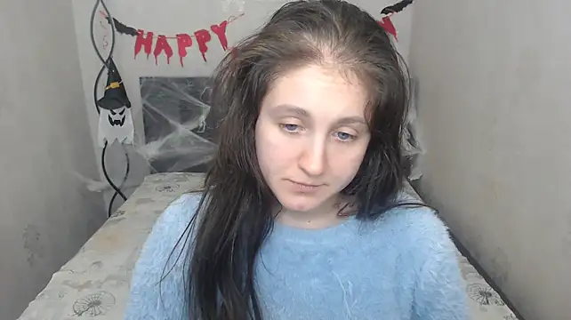 Holliy_Cooper XXX чат на живо