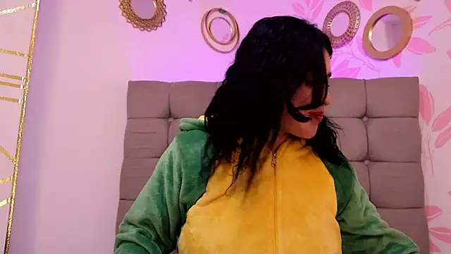 alix_bay webcam show