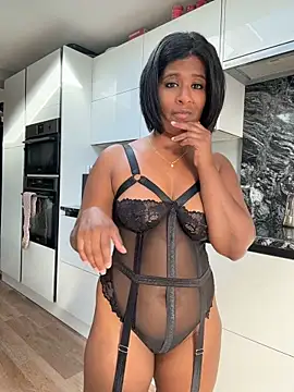 Melarose82 – Naživo XXX chat
