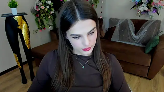 Show modela FinalAccord na web-kameri