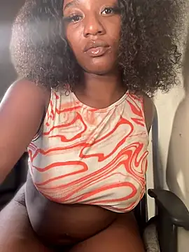 ApAfterDark Show in webcam