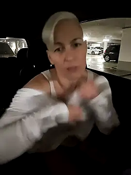 DarleenHot Show in webcam