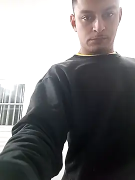 Show de webcam de emrehliug12