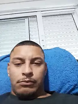 Show de webcam de emrehliug12