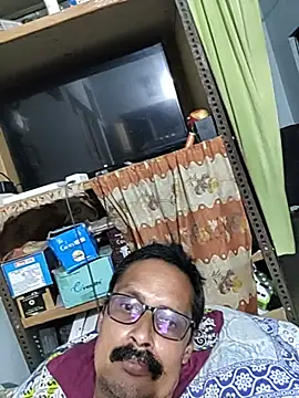 krish-40's Webcam Show