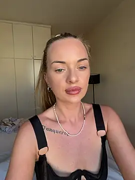 ElenaRebelle Webcam-Show