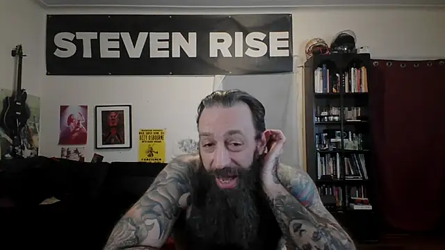 StevenRiseNYC: διαδικτυακό σόου στην κάμερα