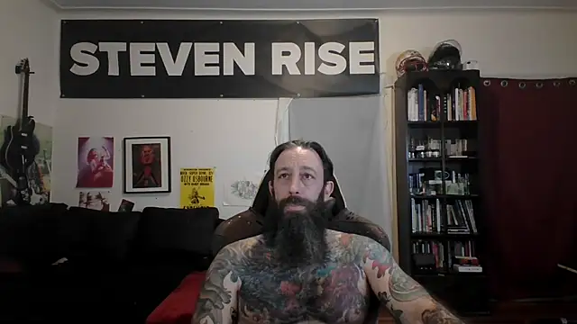 StevenRiseNYC: διαδικτυακό σόου στην κάμερα