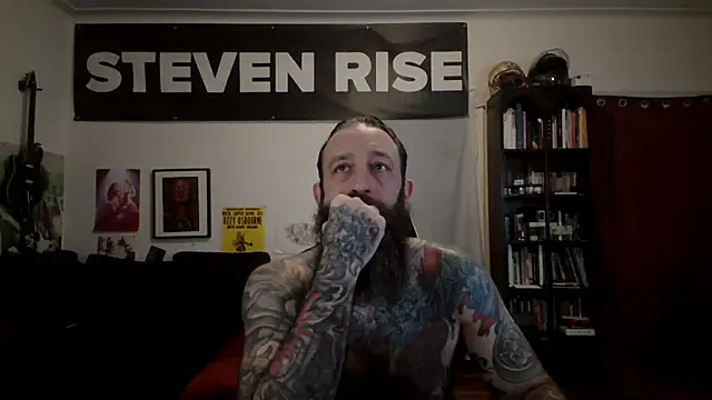StevenRiseNYC: διαδικτυακό σόου στην κάμερα