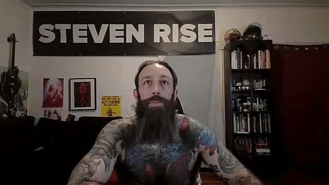 Pertunjukan Kamera Web StevenRiseNYC