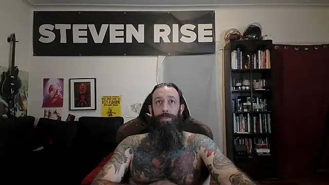 StevenRiseNYC: διαδικτυακό σόου στην κάμερα