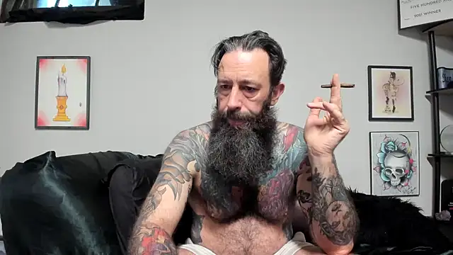 StevenRiseNYC Show in webcam