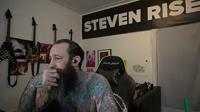 הופעת וובקאם של StevenRiseNYC
