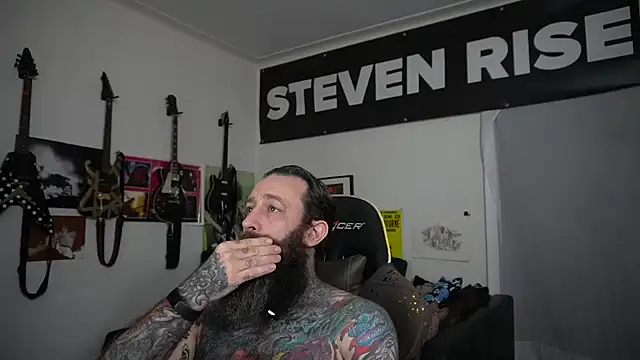 הופעת וובקאם של StevenRiseNYC