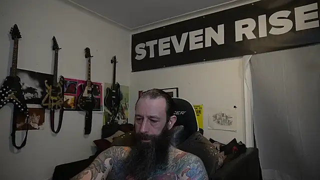 Pertunjukan Kamera Web StevenRiseNYC