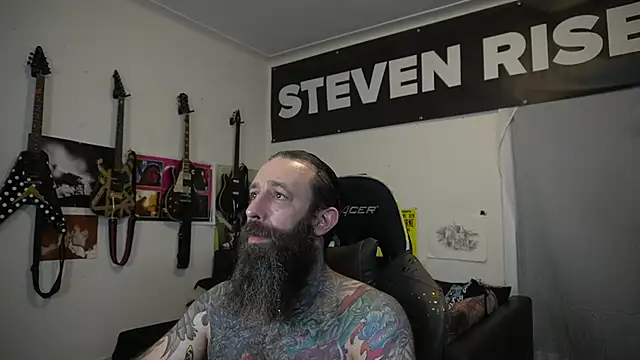 הופעת וובקאם של StevenRiseNYC