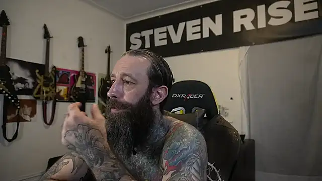 StevenRiseNYCのウェブカメラショー