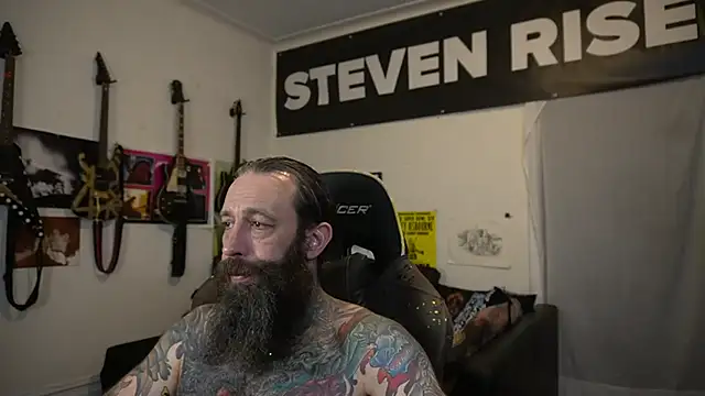 הופעת וובקאם של StevenRiseNYC