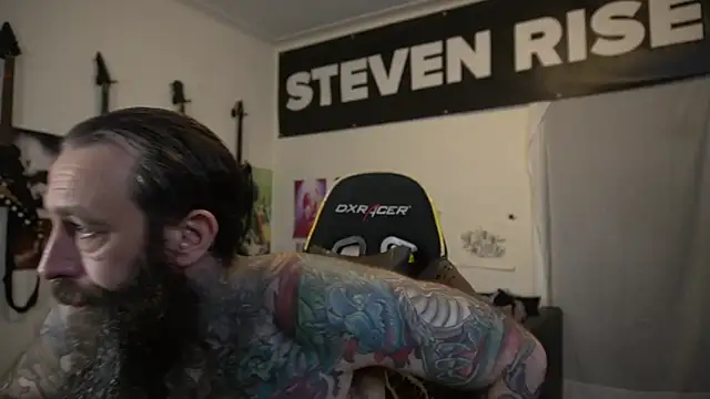 StevenRiseNYCのウェブカメラショー