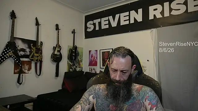 StevenRiseNYC Show in webcam