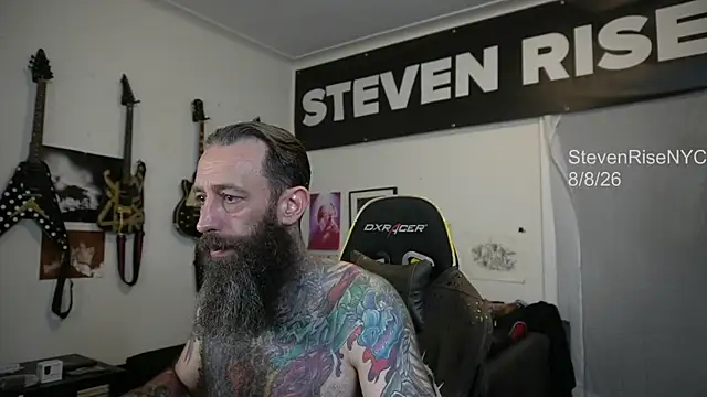 StevenRiseNYC: διαδικτυακό σόου στην κάμερα