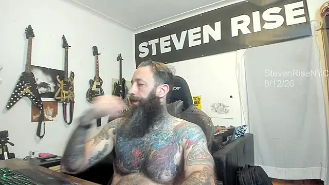 StevenRiseNYC Show in webcam
