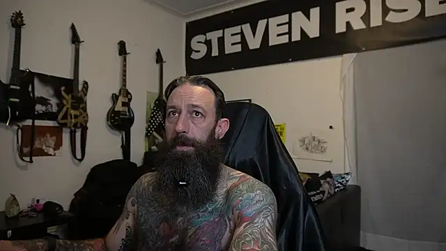 StevenRiseNYC Show in webcam