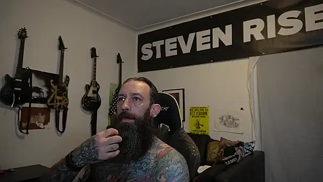 โชว์เว็บแคมของ StevenRiseNYC