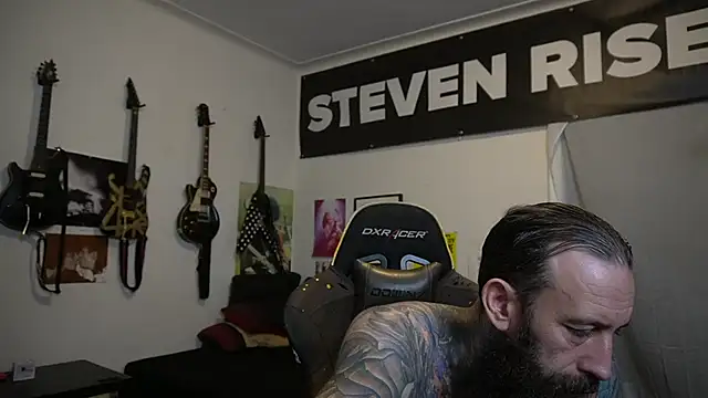 Živý XXX chat StevenRiseNYC